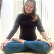 Doy clases de yoga flow, hatha yoga, yoga restaurativo. Precio accesible